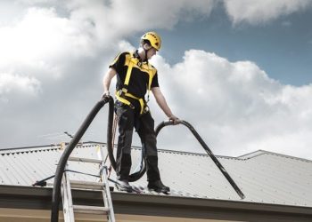 How to Do Gutter Cleaning Melbourne?