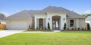 Is It Worth Renovating a House Before Selling?