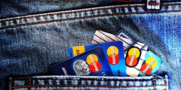 Money Woes: 10 Must-Know Fixes to Solve Debt Problems