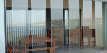 3 Reasons To Consider Frameless Sliding Doors For The Home