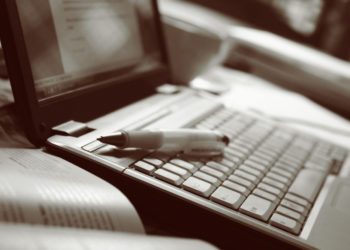 Positive and Negative Effects of Technology on Academic Writing Skills