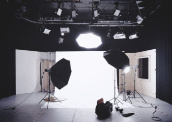 What to look for when hiring a film studio?
