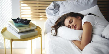 How to Sleep With Noise