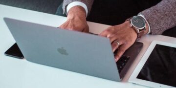 How To Identify The Right Tools For Your Work From Home Tasks?