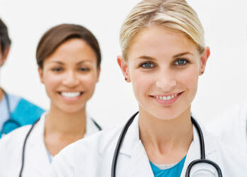 Considering a Career in Healthcare? 3 Different Roles You Can Apply for