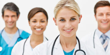 Considering a Career in Healthcare? 3 Different Roles You Can Apply for 