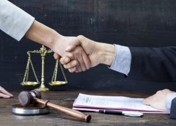 Legal 101: Is It Worth Hiring a Personal Injury Attorney?