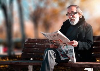 Vision and Vivacious Vibe with Designer Reading Glasses