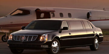 Why hiring a limousine airport pick up is always best
