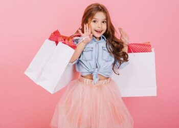 BECOME THE FASHION GODDESS THIS EID