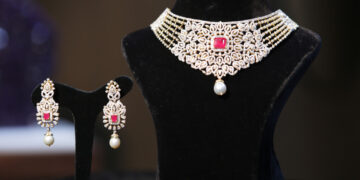 Must know tips for buying the very best silver jewellery