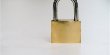Should You Include Proximity Cards in Your Security Plan?