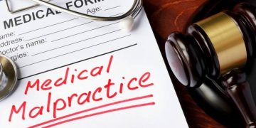 How to Deal With Being Mistreated at a Hospital