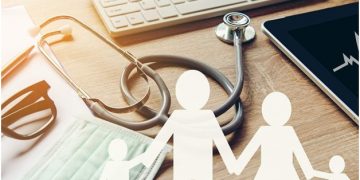 How to Purchase Health Insurance for the Elderly