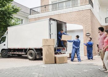 Is It Better To Hire New York Movers Than Doing It On Your Own?