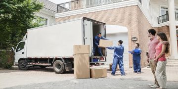 Is It Better To Hire New York Movers Than Doing It On Your Own?