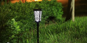 Led yard lights is the Environmental Friendly Way to Light Your Yard