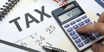 Why Misclassified Contractors Pay More in Taxes