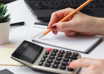 How I Hired a Credit Specialist Who Helped Me Fix All My Bad Credit