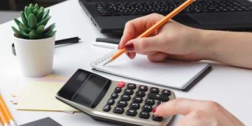 How I Hired a Credit Specialist Who Helped Me Fix All My Bad Credit