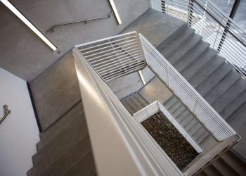 Considerations to Make When Choosing New Commercial Flooring