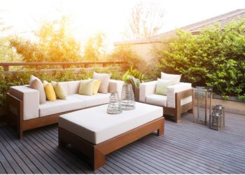 The Ultimate Buying Guide to Choosing Outdoor Furniture That Will Last