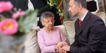 A Step by Step Guide on How to Plan a Funeral Service