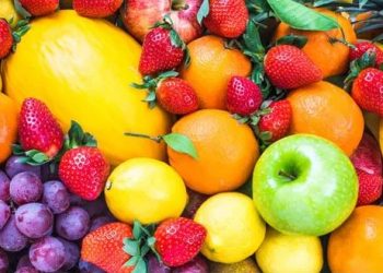 12 Best Berries And Fruits For A Low-Carb Diet