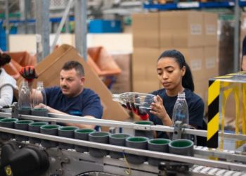 What Can Help a Manufacturing Business Excel?