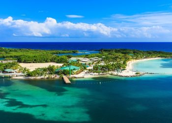5 Reasons Why You Should Move to Roatan Honduras