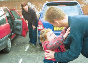 Will Parallel Parenting Help You Raise Resilient Kids After Divorce?