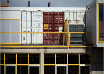 A Complete Guide to Passive Storage Investing