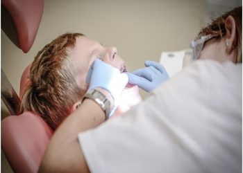 Why You May Need to Book a Dentist Online