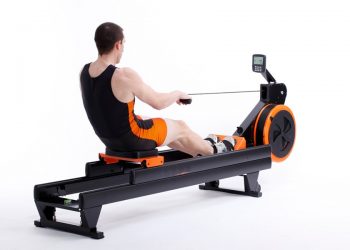 How to Properly Use a Rowing Machine