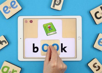 How to Teach a Child to Read Using Phonics Books for Kids