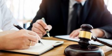 Why Selecting The Right Legal Attorney Matters For Your Lawsuit?