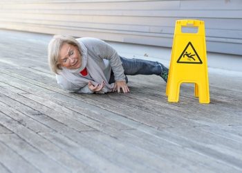 Guide to Dealing With a Slip And Fall Accident and Injury
