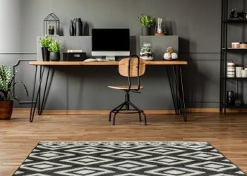 Office ergonomics: How to set up your workstation