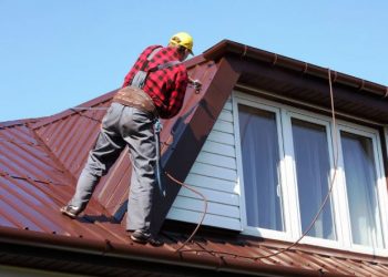 Common Mistakes When Opting For Roof Restoration Services 