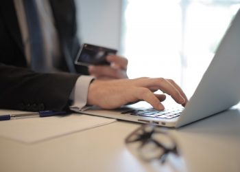 Why You Need an Online Payment System