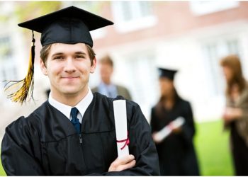 Knowledge Is Power: 7 Benefits That Prove the Importance of Education