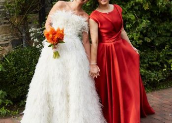 An Account on the Bride’s Mother Dress and her Responsibilities for the Event