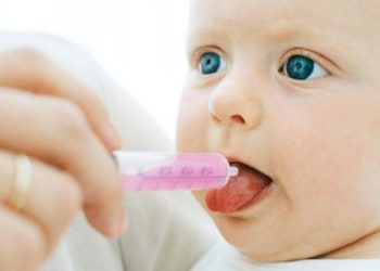 How To Effectively Feed Your Baby With A Syringe