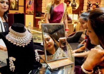 How Voice of the Customer Tools Can Improve Your Jewelry Store