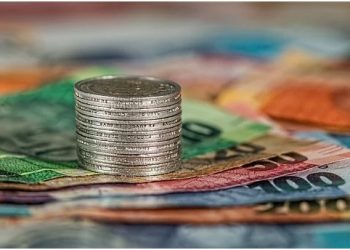 TOP 3 MERITS FOR LINKING CONVERSATIONAL AI WITH HYPER-PERSONALISED BANKING