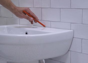 A step-by-step Guide to Install a Hand Washbasin