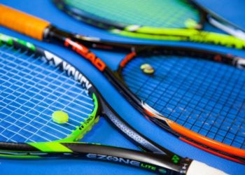 Racket Or Racquet: What Is The Difference?