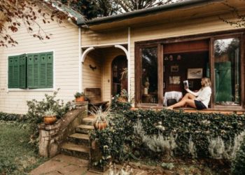 How Can I Make My Small Yard Look Nice?