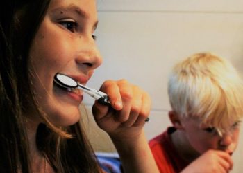 8 Ways to Protect your Child’s Oral Health