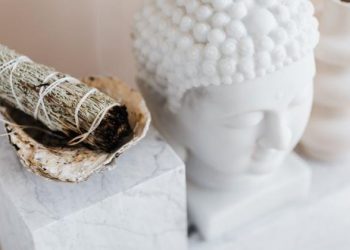 3 Signs It’s Time to Sage Your Home